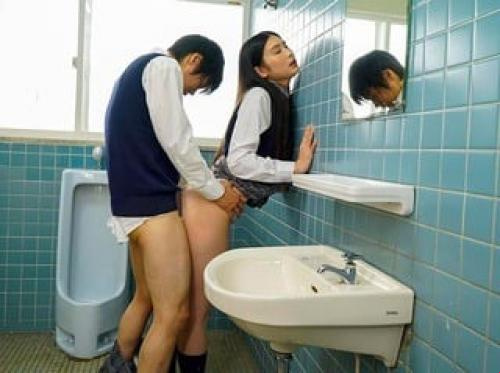 Mga alaala ng high school love
